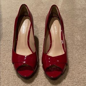 Via Spiga women’s red heels, size 8